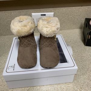 Michael kors baby boots
